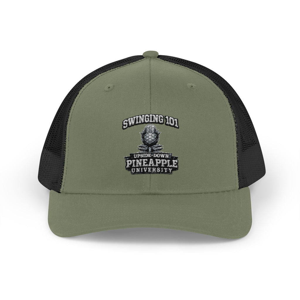 Snapback Swinging 101 University Trucker Cap