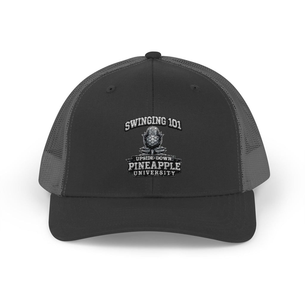 Snapback Swinging 101 University Trucker Cap