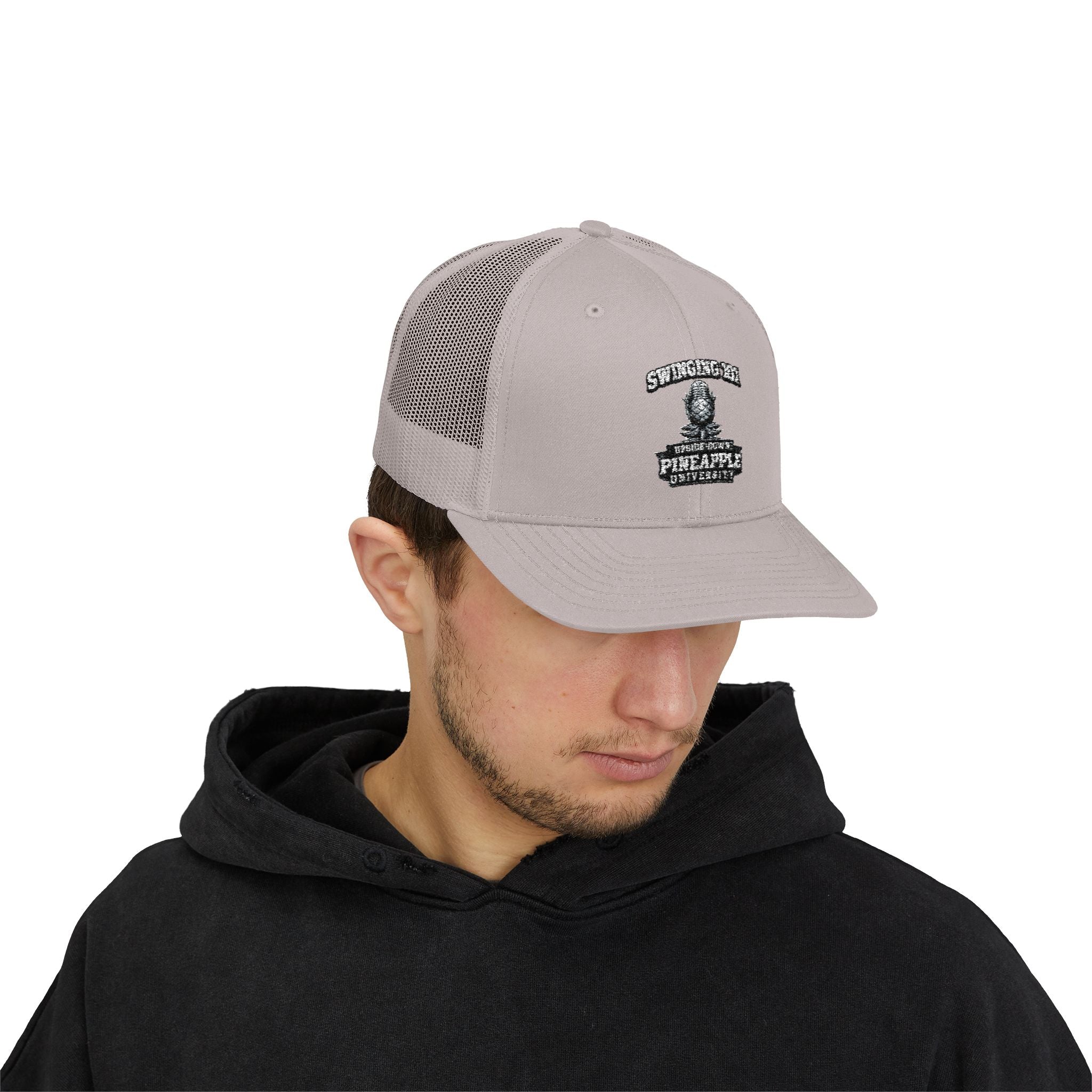 Snapback Swinging 101 University Trucker Cap